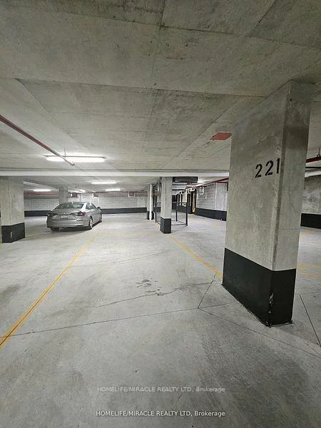 185, DEERFIELD, Central Newmarket, Newmarket