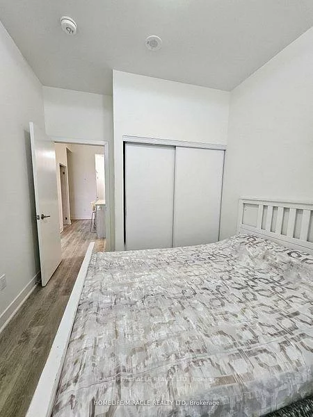 185, DEERFIELD, Central Newmarket, Newmarket