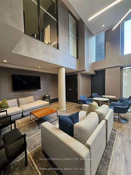 185, DEERFIELD, Central Newmarket, Newmarket