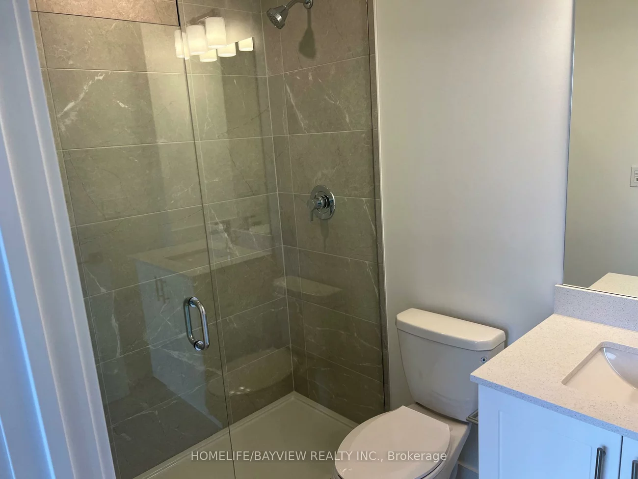 715, Davis, Huron Heights-Leslie Valley, Newmarket