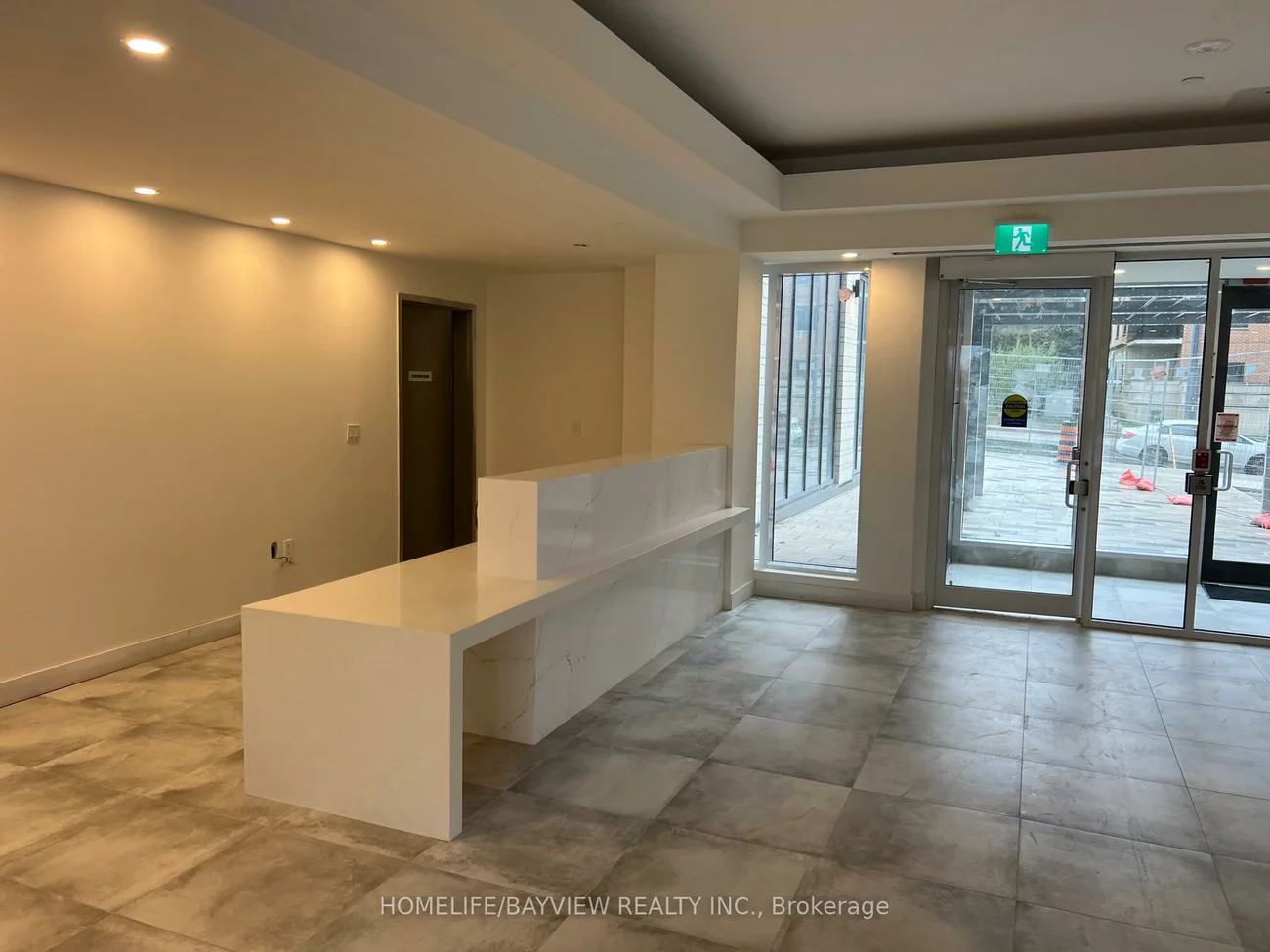 715, Davis, Huron Heights-Leslie Valley, Newmarket