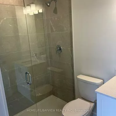 715, Davis, Huron Heights-Leslie Valley, Newmarket