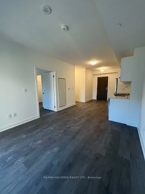 705, Davis, Huron Heights-Leslie Valley, Newmarket