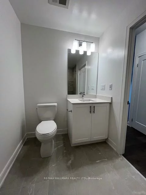 705, Davis, Huron Heights-Leslie Valley, Newmarket