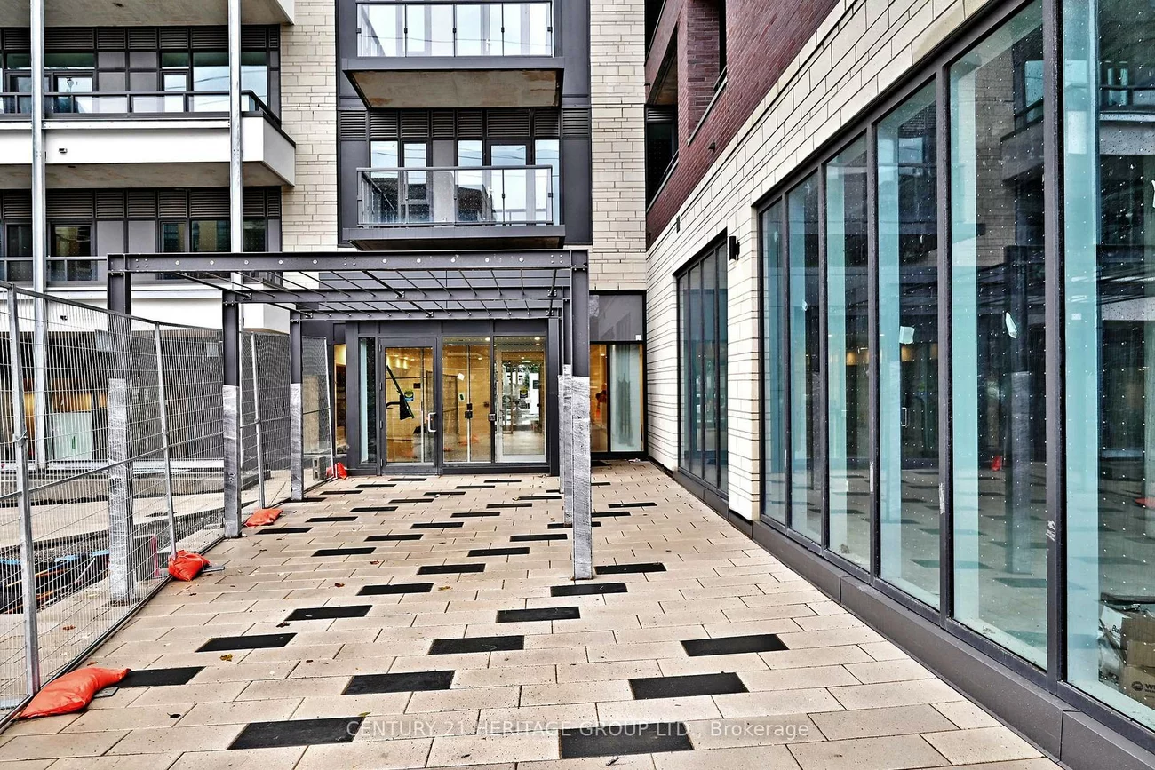 705, Davis, Huron Heights-Leslie Valley, Newmarket