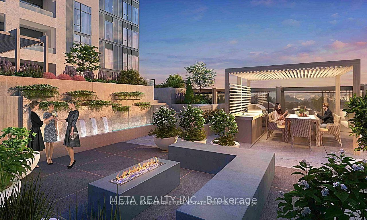 693, Davis, Huron Heights-Leslie Valley, Newmarket