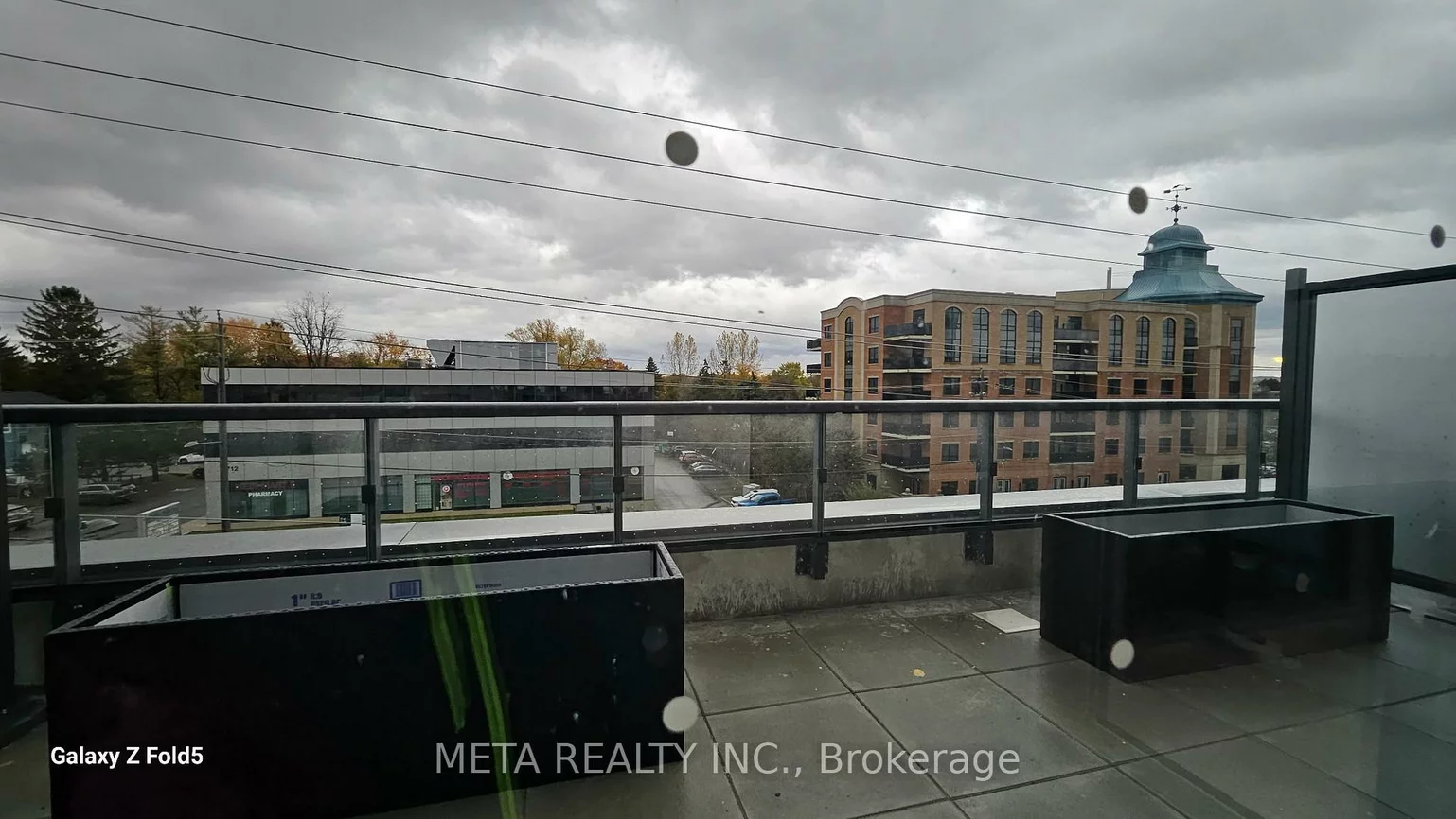 693, Davis, Huron Heights-Leslie Valley, Newmarket