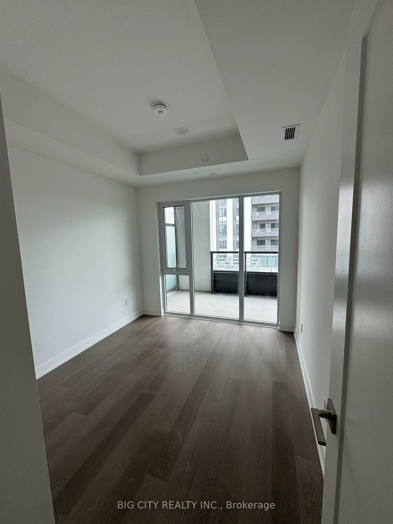 715, Davis, Huron Heights-Leslie Valley, Newmarket