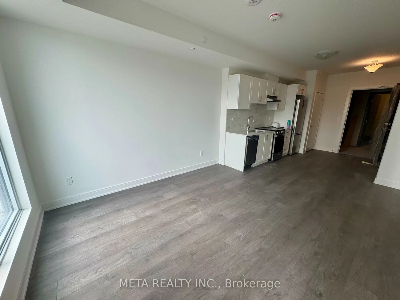 693, Davis, Huron Heights-Leslie Valley, Newmarket