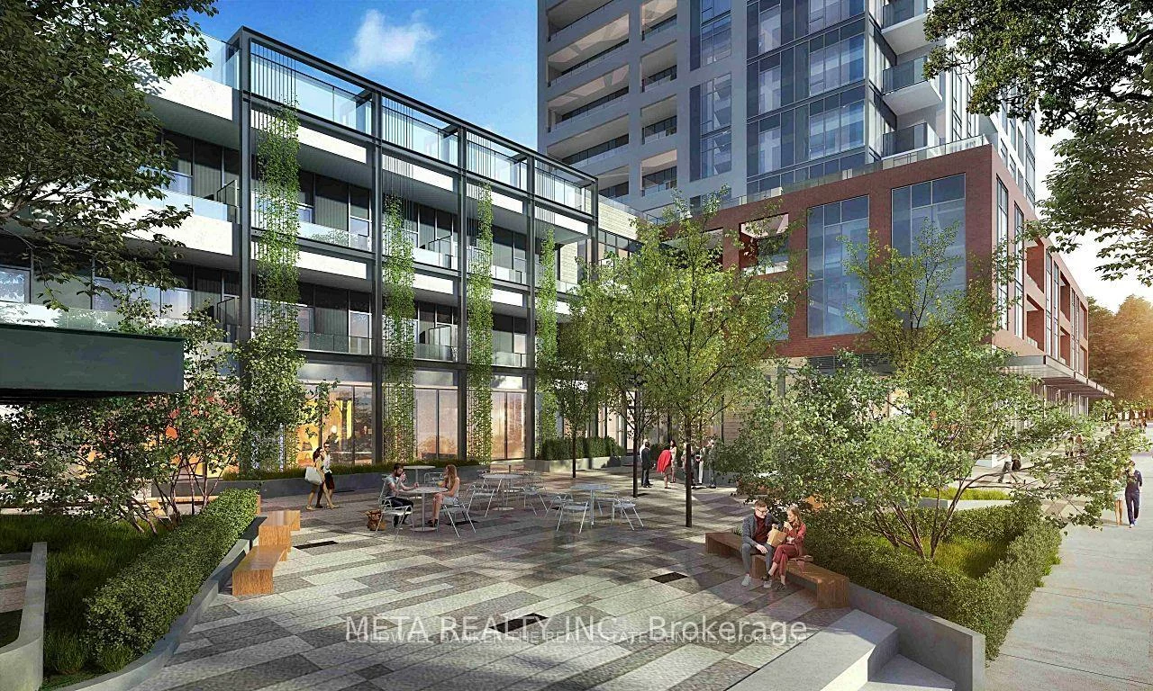 693, Davis, Huron Heights-Leslie Valley, Newmarket