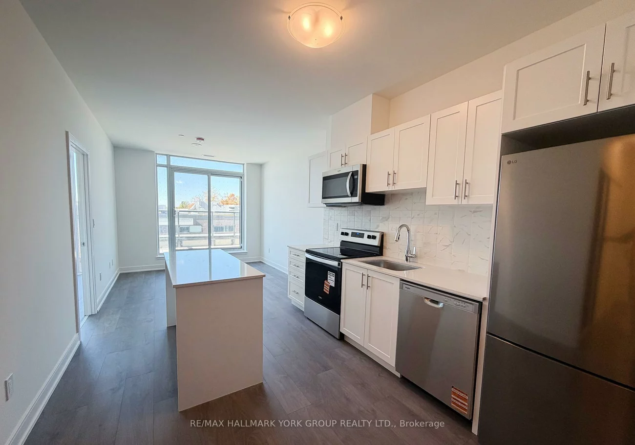 715, Davis, Huron Heights-Leslie Valley, Newmarket