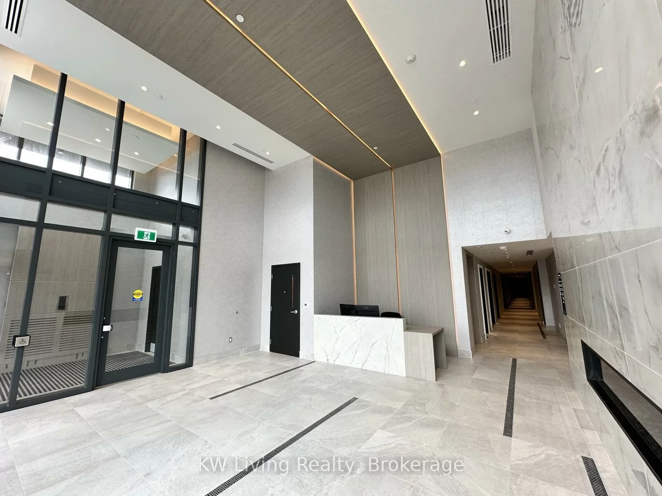 185, Deerfield, Central Newmarket, Newmarket