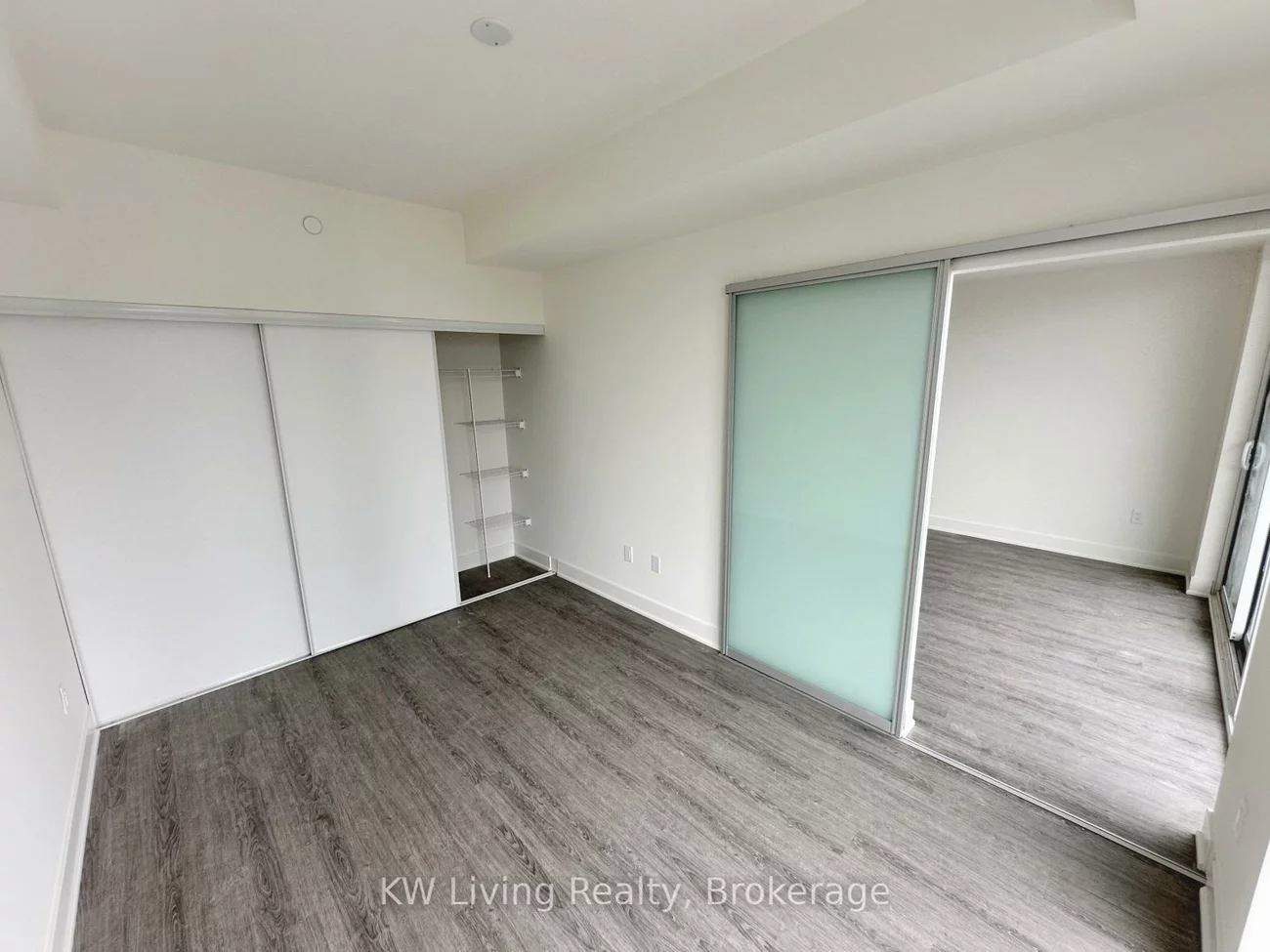 185, Deerfield, Central Newmarket, Newmarket