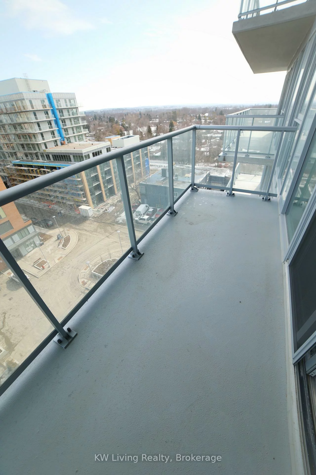 185, Deerfield, Central Newmarket, Newmarket