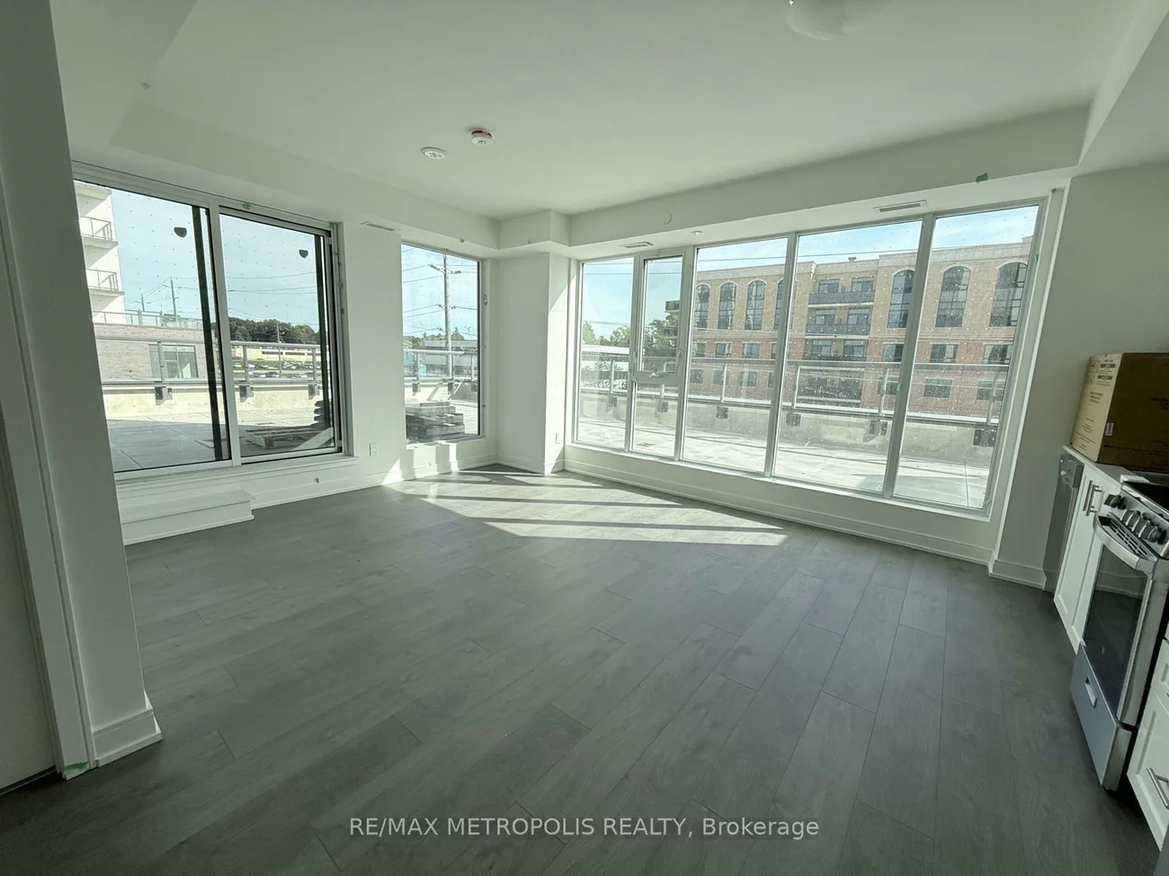 705, Davis, Huron Heights-Leslie Valley, Newmarket