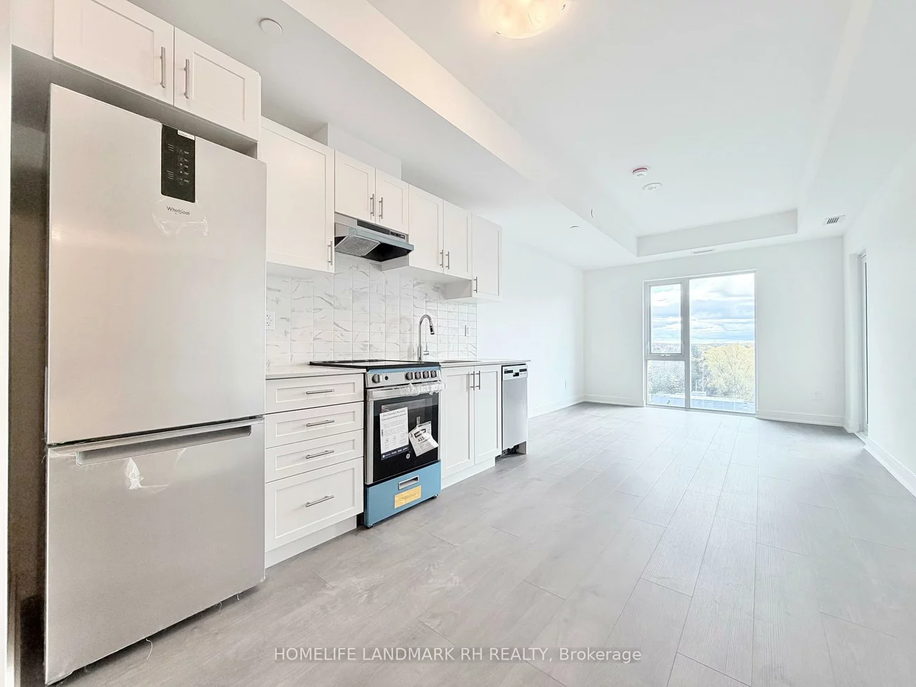 715, Davis, Huron Heights-Leslie Valley, Newmarket