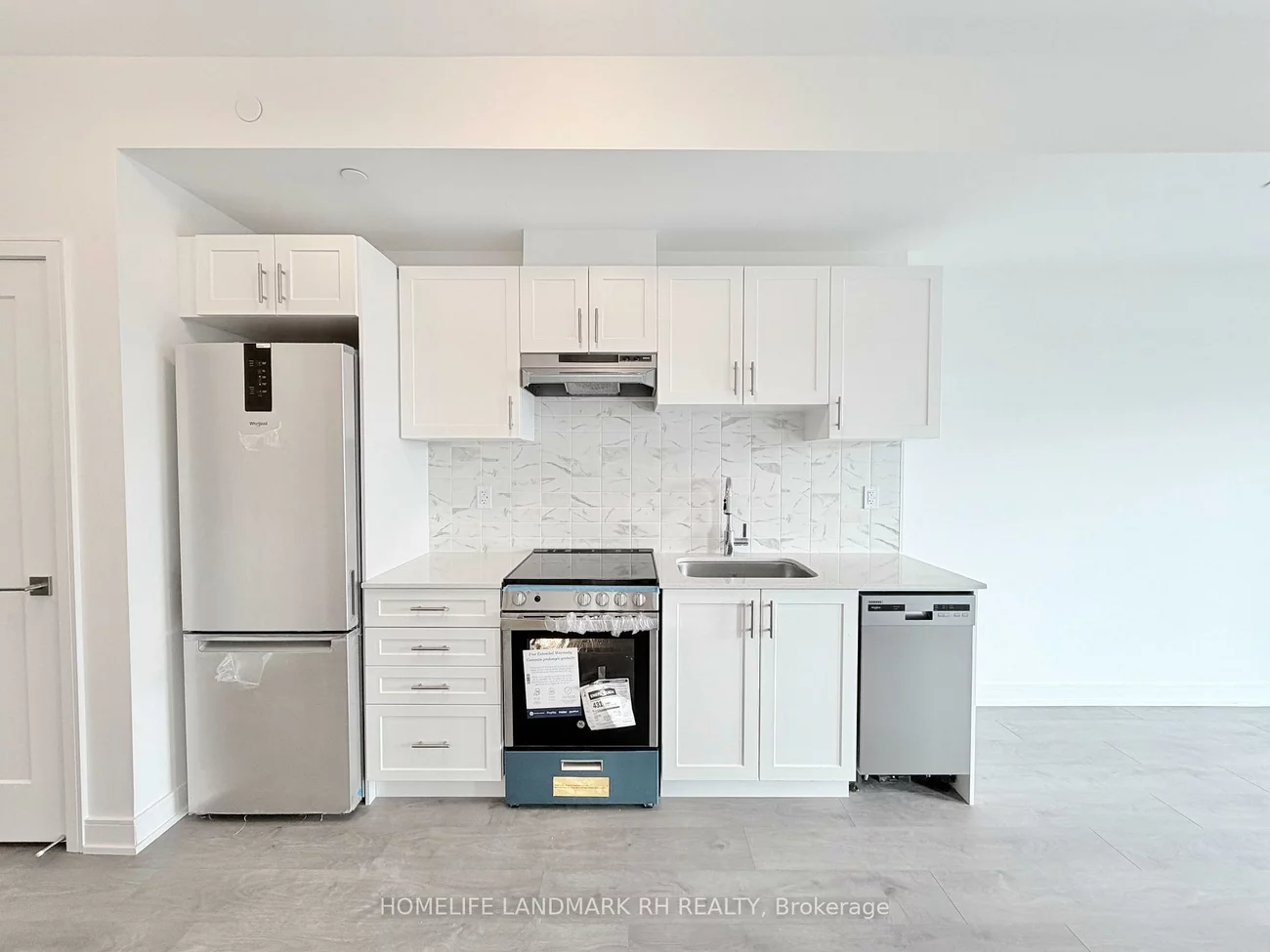 715, Davis, Huron Heights-Leslie Valley, Newmarket