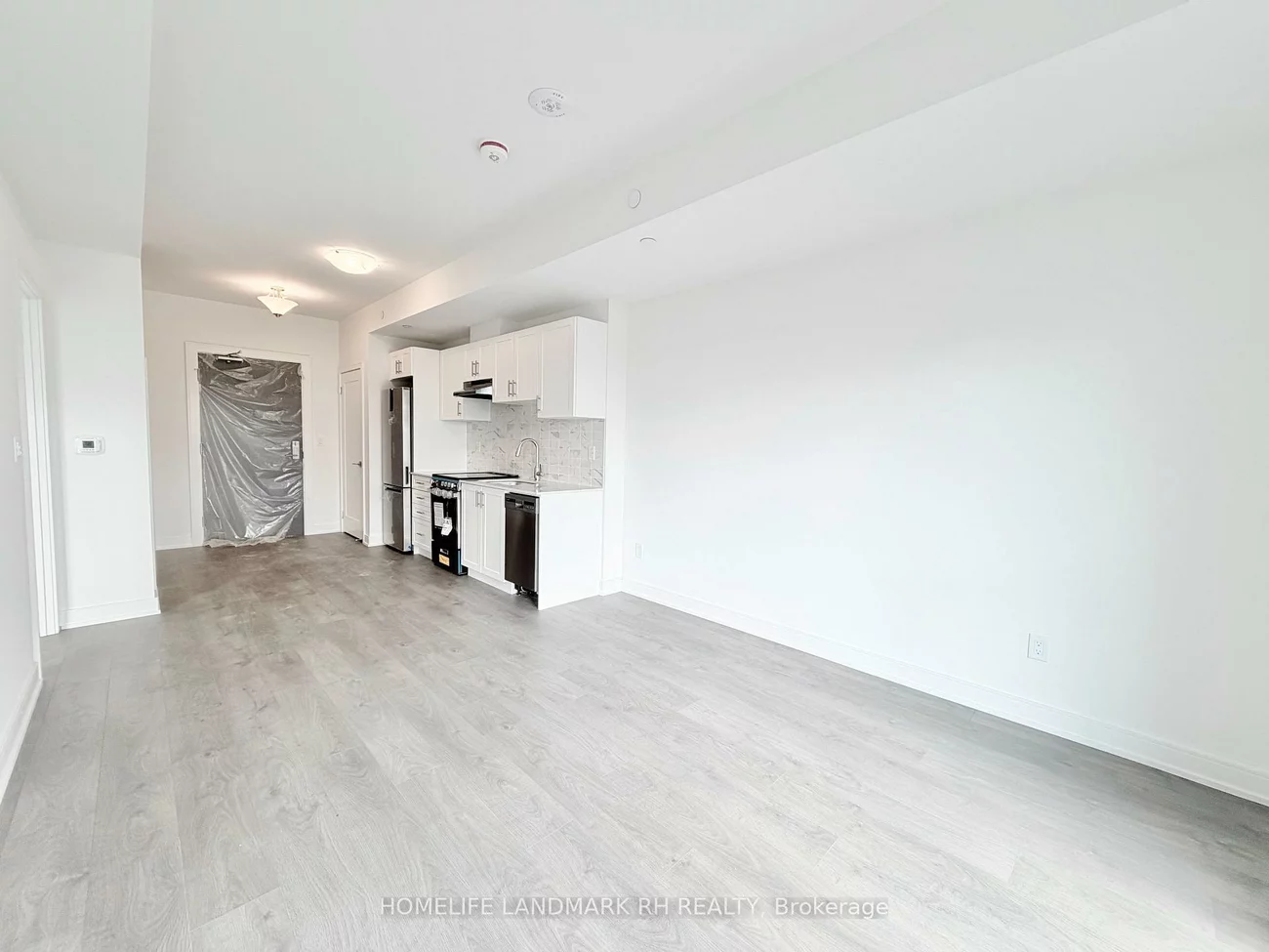 715, Davis, Huron Heights-Leslie Valley, Newmarket