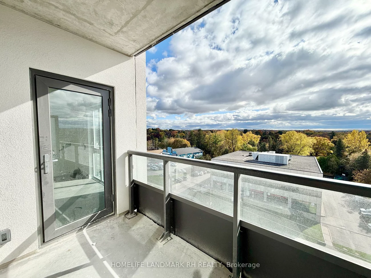 715, Davis, Huron Heights-Leslie Valley, Newmarket