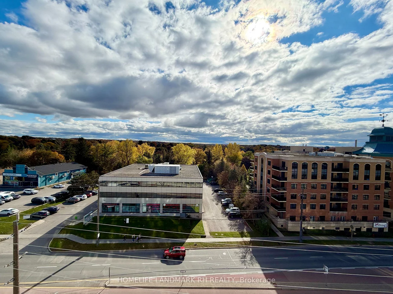 715, Davis, Huron Heights-Leslie Valley, Newmarket