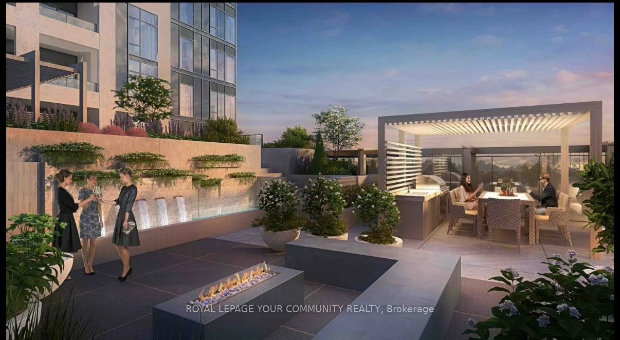 715, Davis, Huron Heights-Leslie Valley, Newmarket