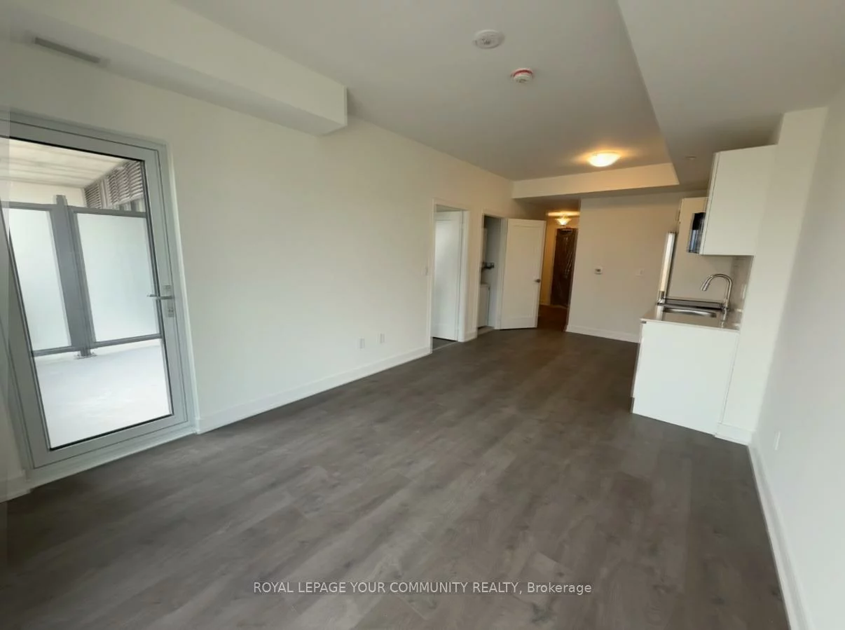 715, Davis, Huron Heights-Leslie Valley, Newmarket