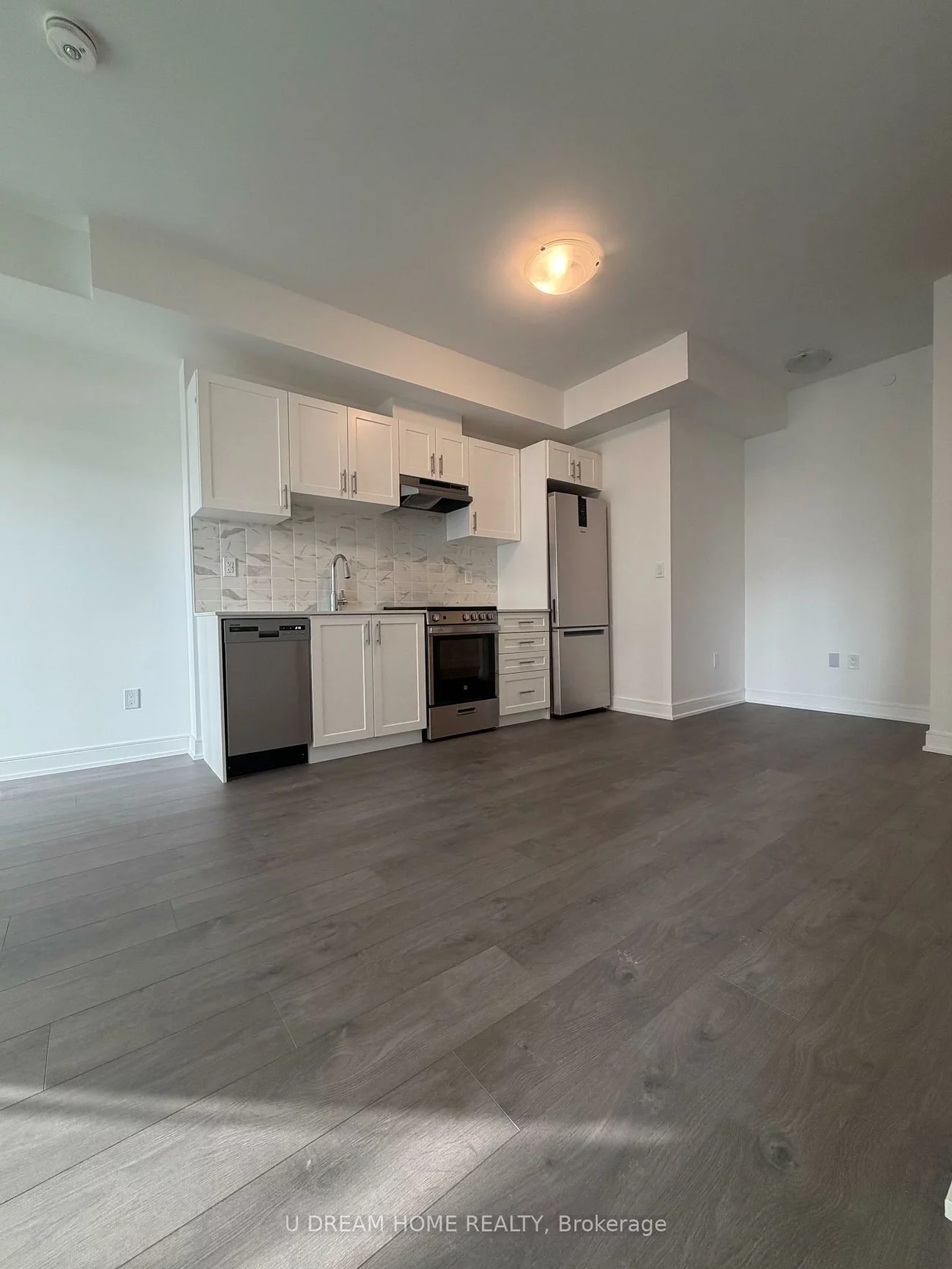 715, Davis, Huron Heights-Leslie Valley, Newmarket