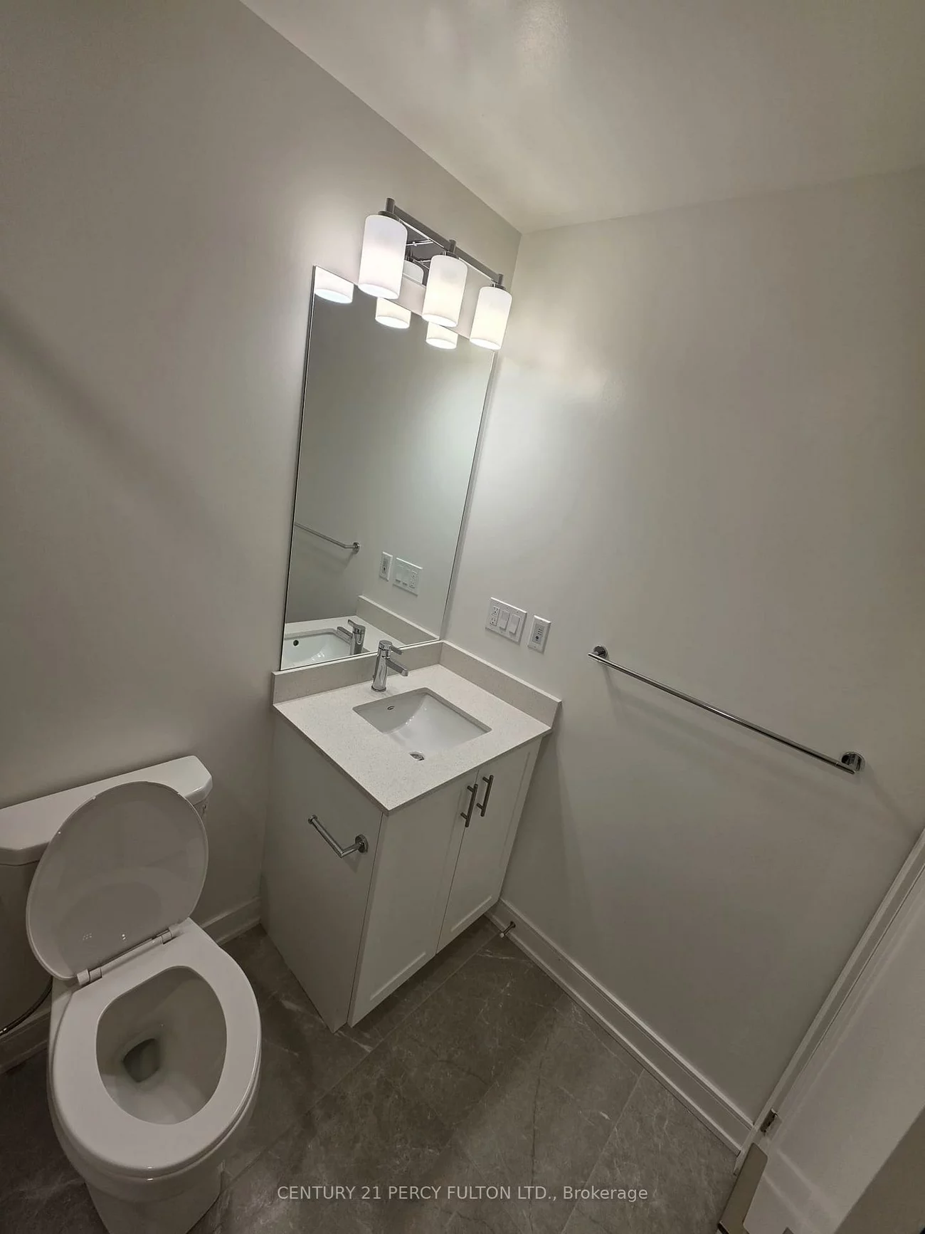 705, Davis, Huron Heights-Leslie Valley, Newmarket