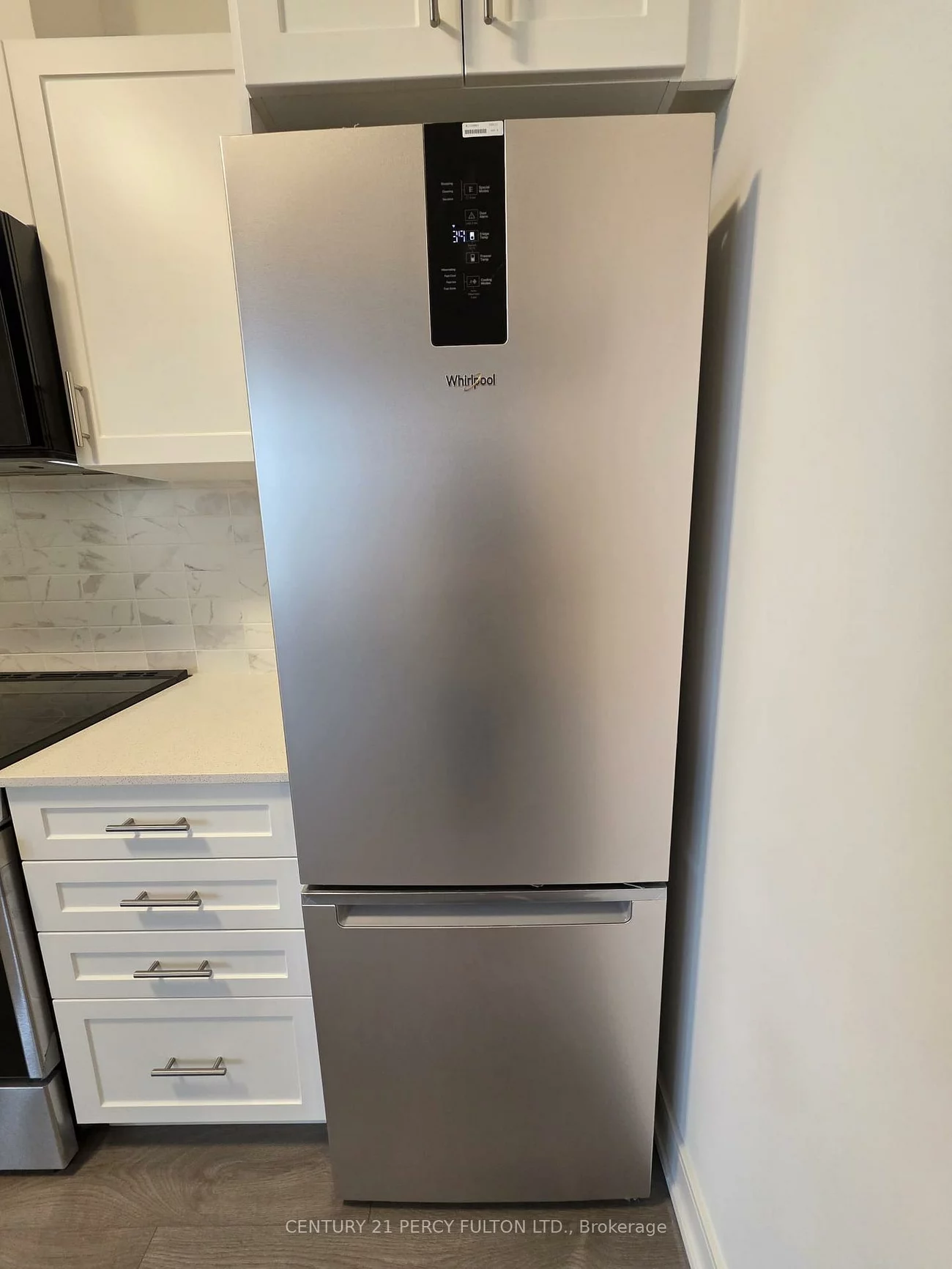 705, Davis, Huron Heights-Leslie Valley, Newmarket