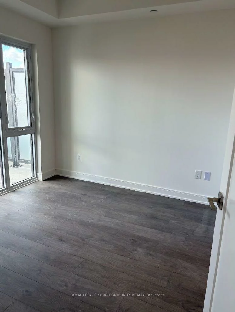 705, Davis, Huron Heights-Leslie Valley, Newmarket