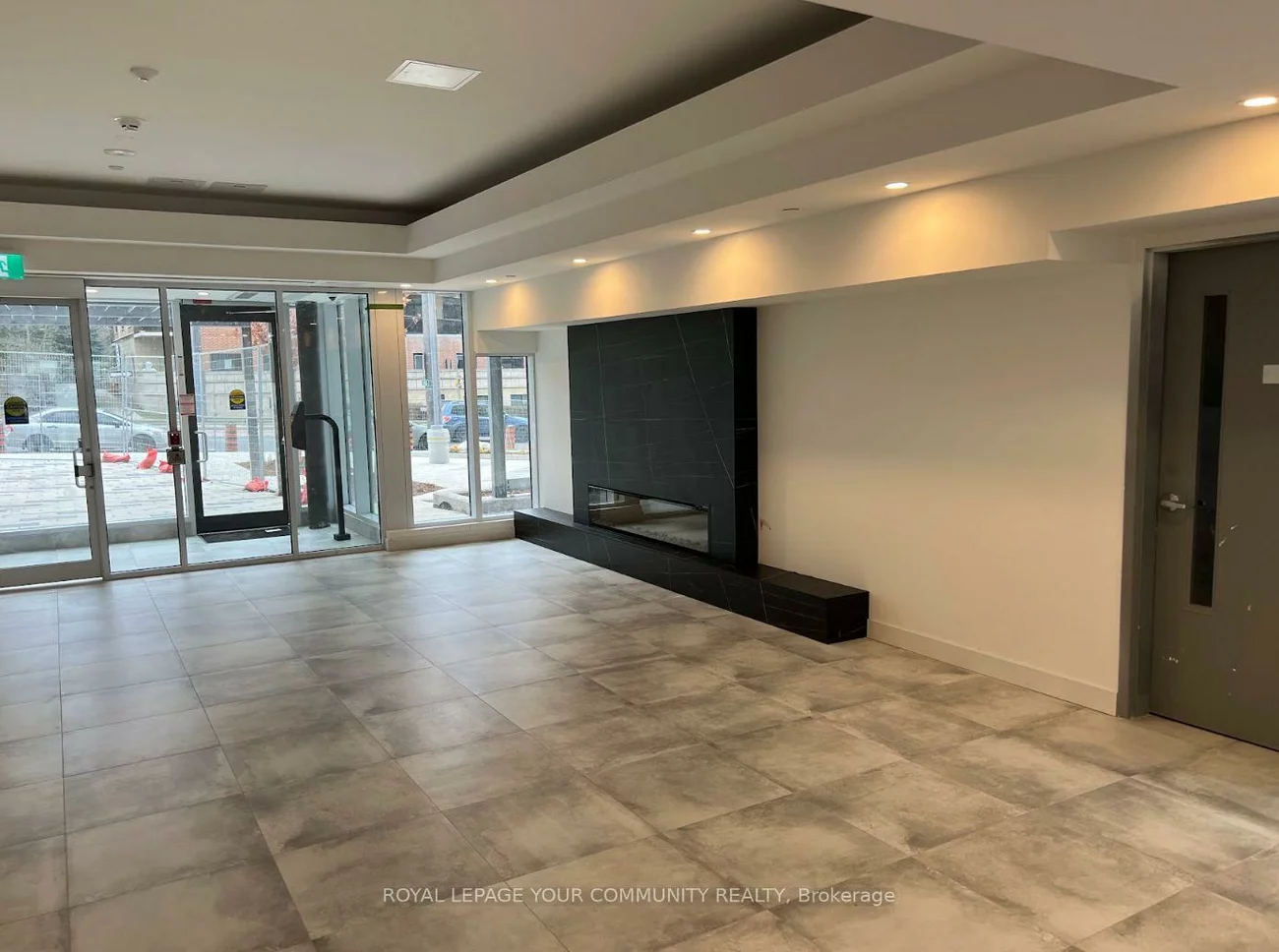 705, Davis, Huron Heights-Leslie Valley, Newmarket