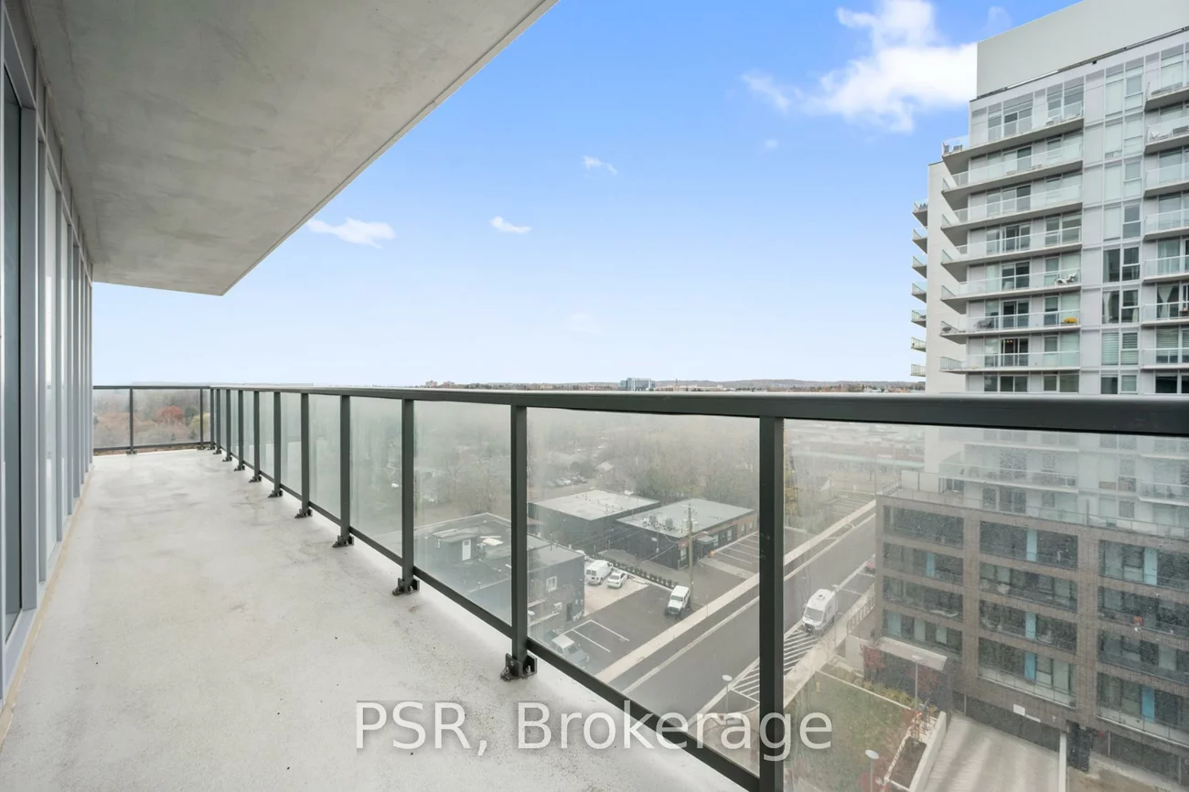 195, Deerfield, Central Newmarket, Newmarket