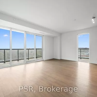 195, Deerfield, Central Newmarket, Newmarket