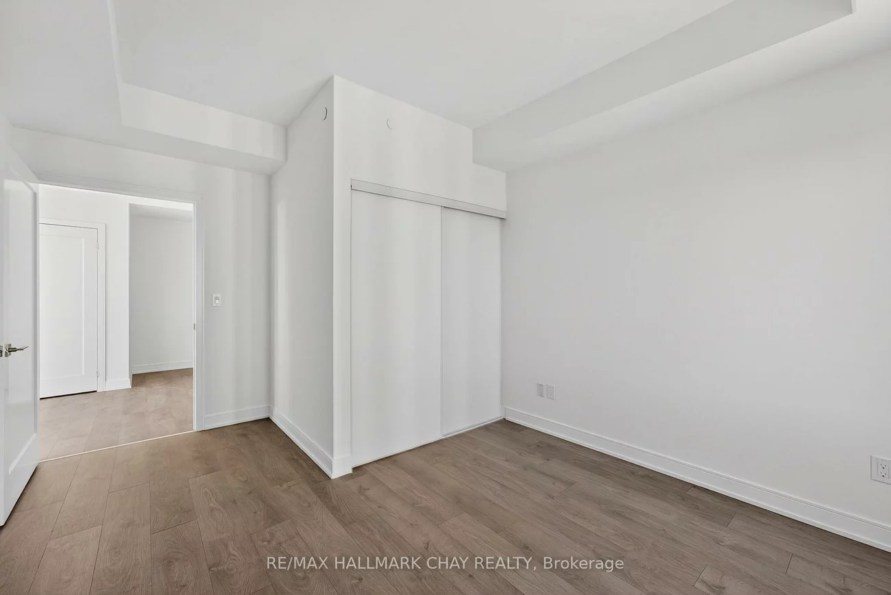 715, Davis, Huron Heights-Leslie Valley, Newmarket