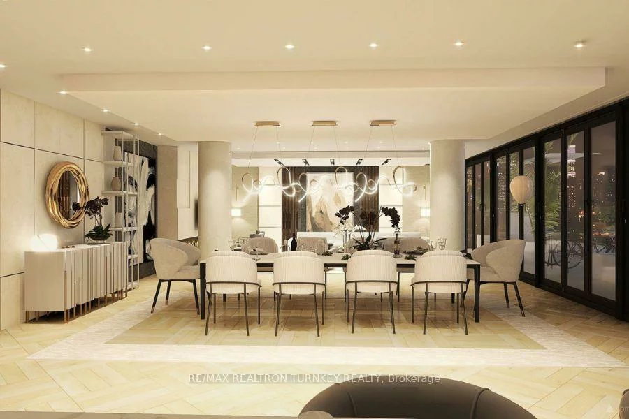 705, Davis, Huron Heights-Leslie Valley, Newmarket