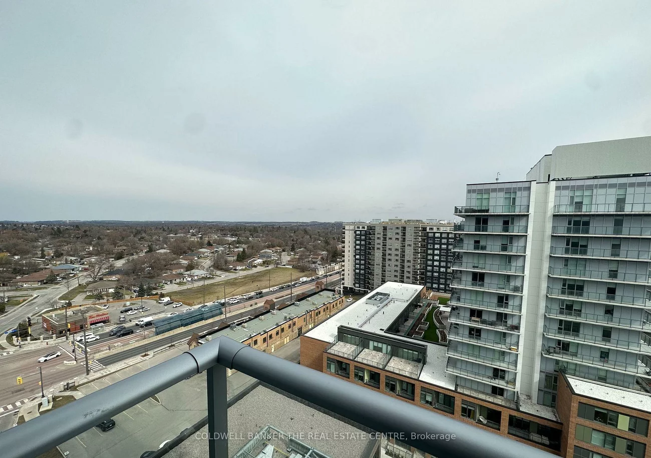 185, Deerfield, Central Newmarket, Newmarket