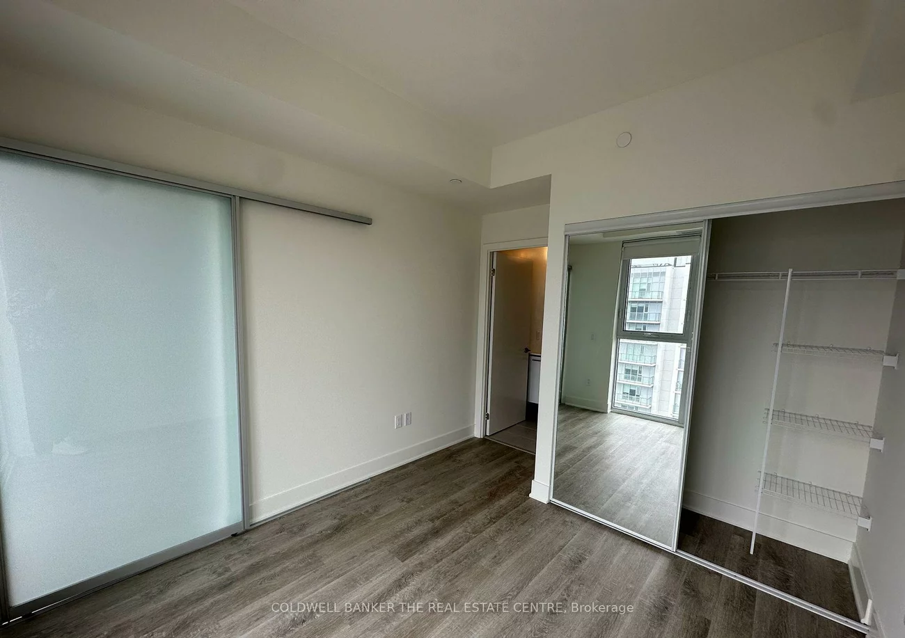 185, Deerfield, Central Newmarket, Newmarket