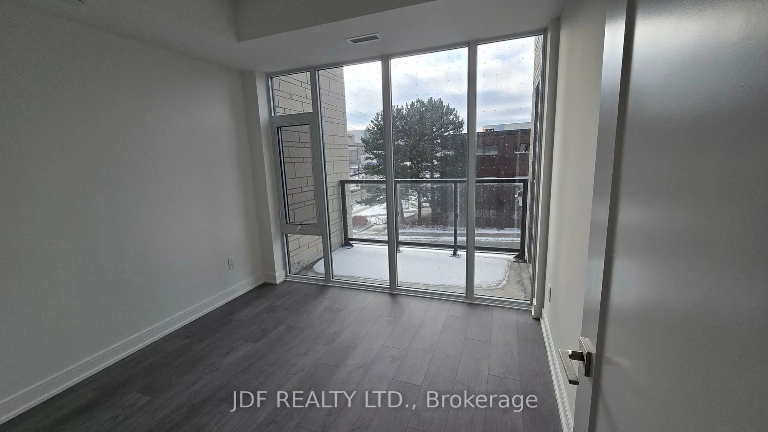 705, Davis, Huron Heights-Leslie Valley, Newmarket