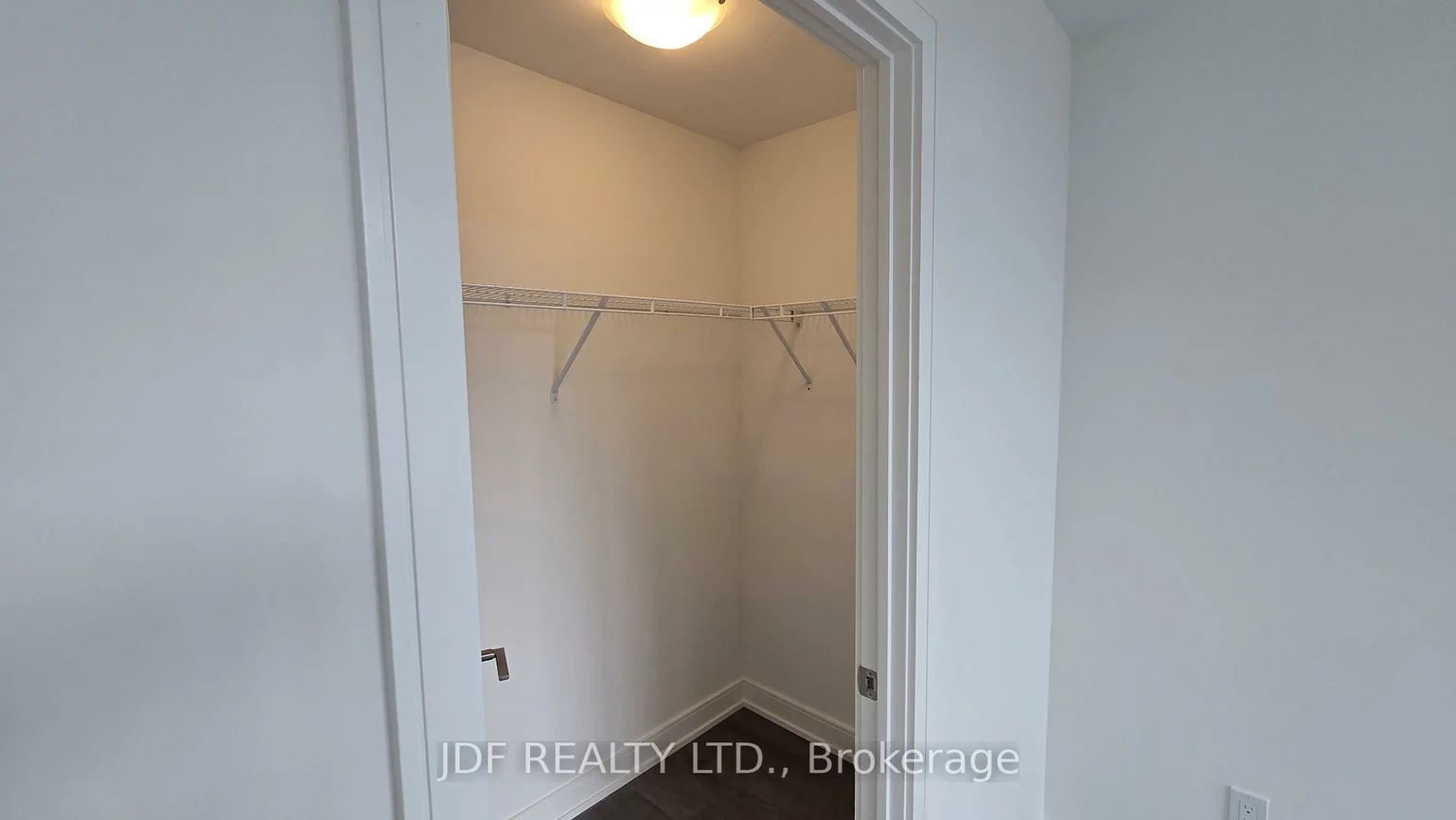 705, Davis, Huron Heights-Leslie Valley, Newmarket