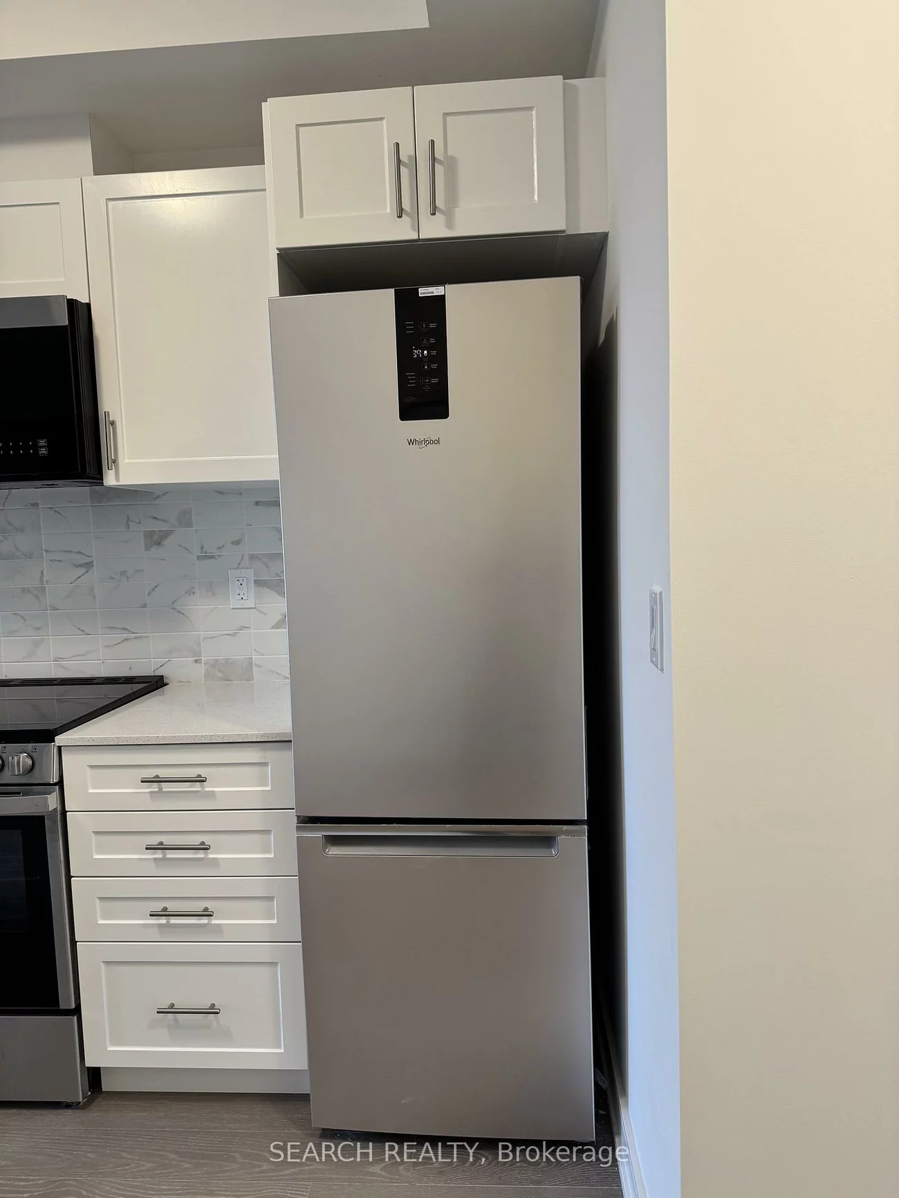 705, Davis, Huron Heights-Leslie Valley, Newmarket