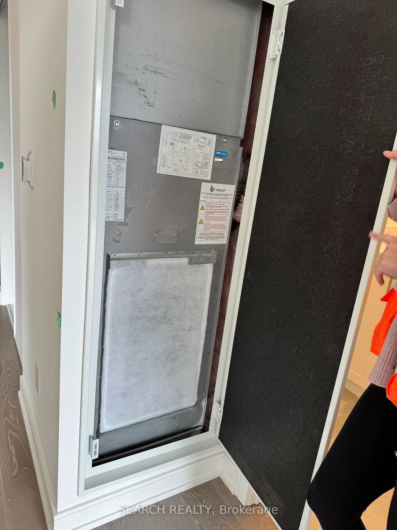 705, Davis, Huron Heights-Leslie Valley, Newmarket