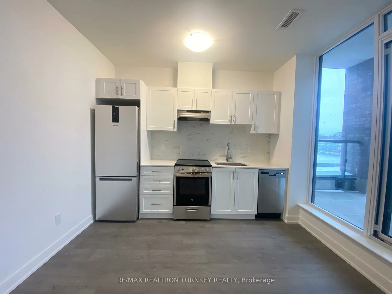 705, Davis, Huron Heights-Leslie Valley, Newmarket