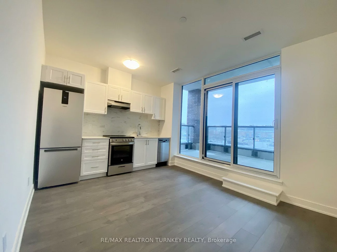 705, Davis, Huron Heights-Leslie Valley, Newmarket