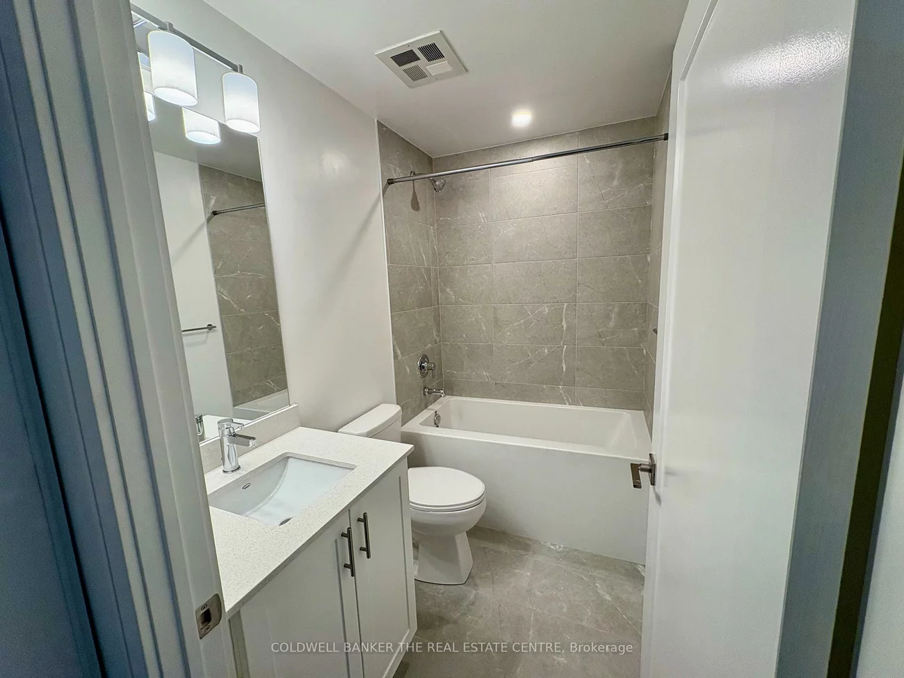 705, Davis, Huron Heights-Leslie Valley, Newmarket