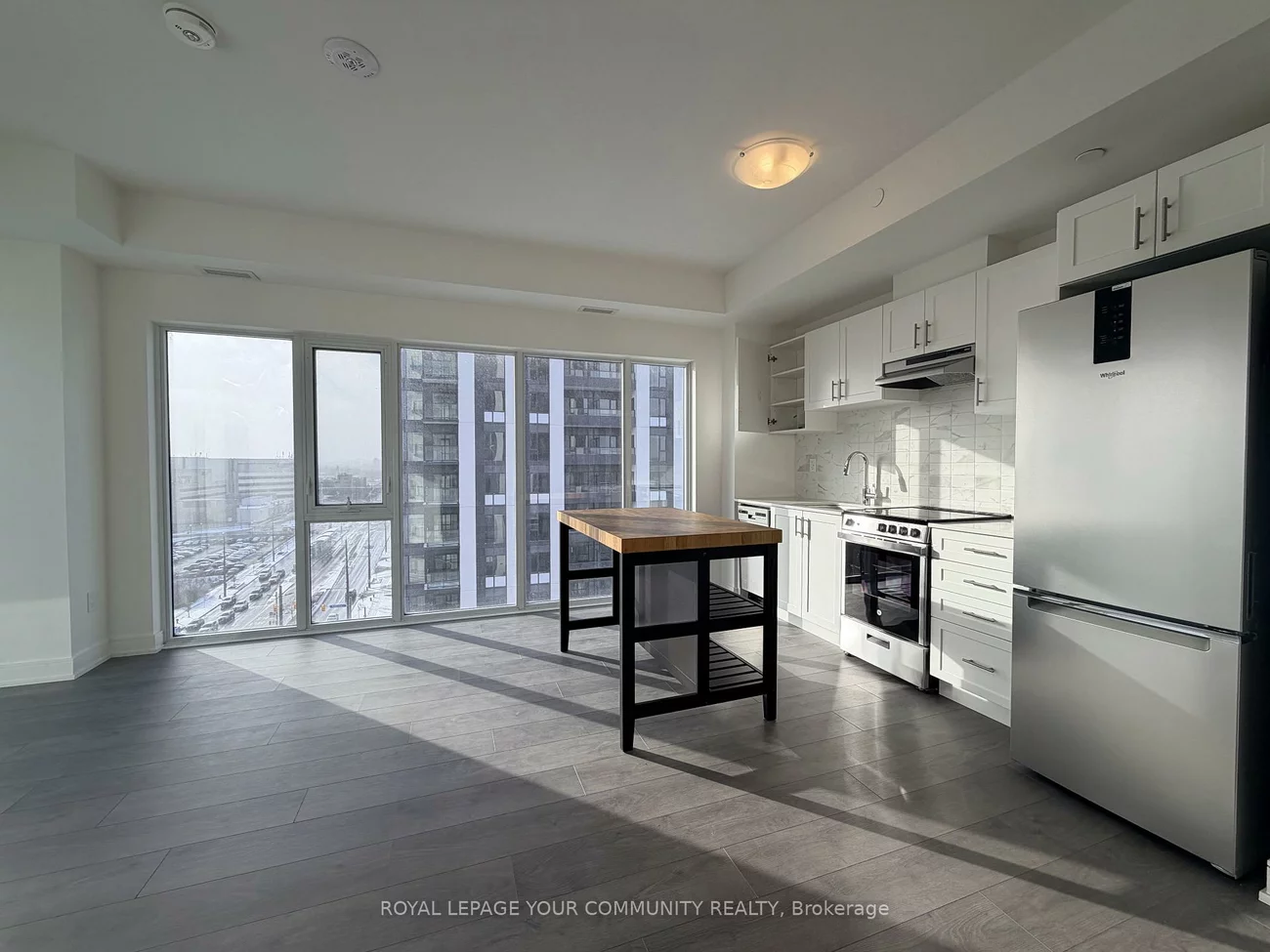 715, Davis, Huron Heights-Leslie Valley, Newmarket