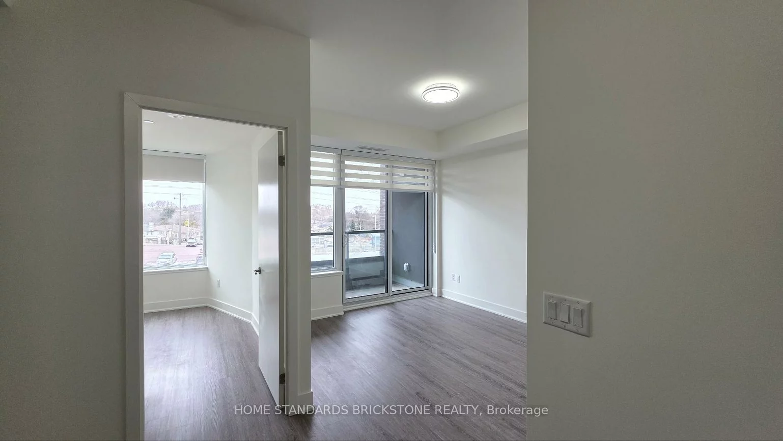 185, Deerfield, Central Newmarket, Newmarket