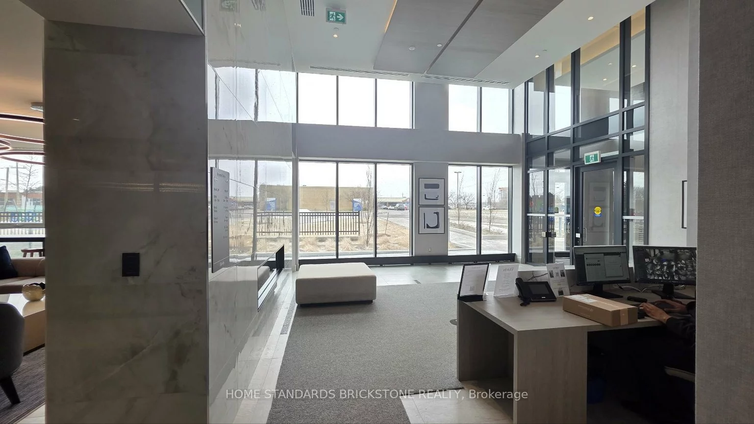 185, Deerfield, Central Newmarket, Newmarket