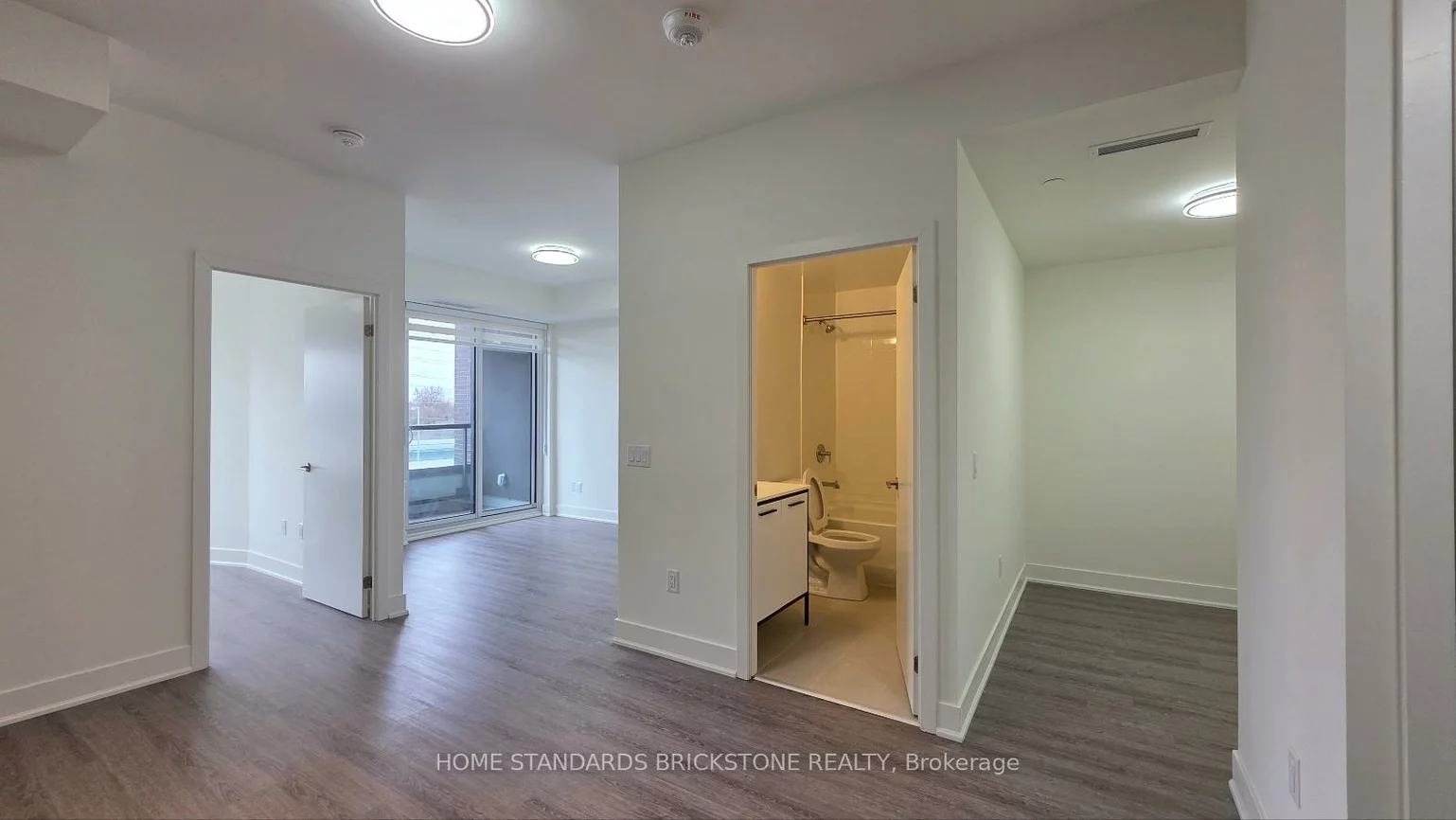 185, Deerfield, Central Newmarket, Newmarket