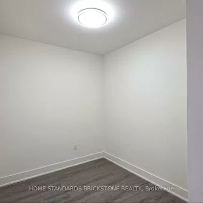 185, Deerfield, Central Newmarket, Newmarket