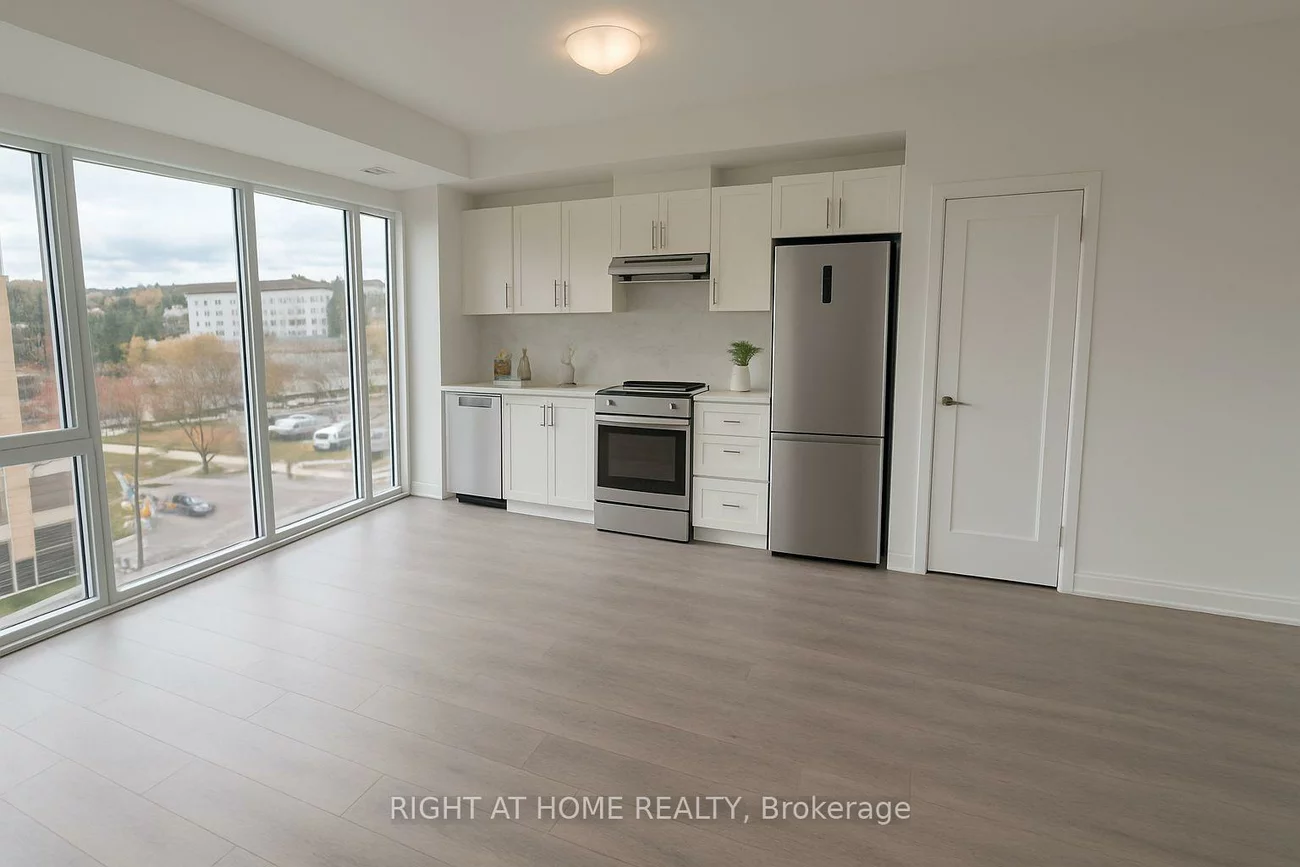 705, Davis, Huron Heights-Leslie Valley, Newmarket